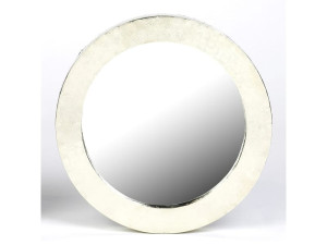 Настенное зеркало с круглой рамой