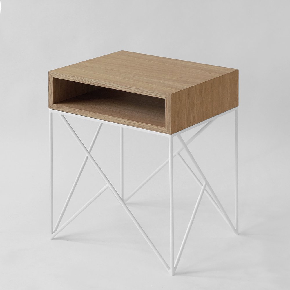 Прикроватная тумбочка дизайнерская темный дуб Prince white INTELLIGENT DESIGN  260976 Бежевый  - Вид №1