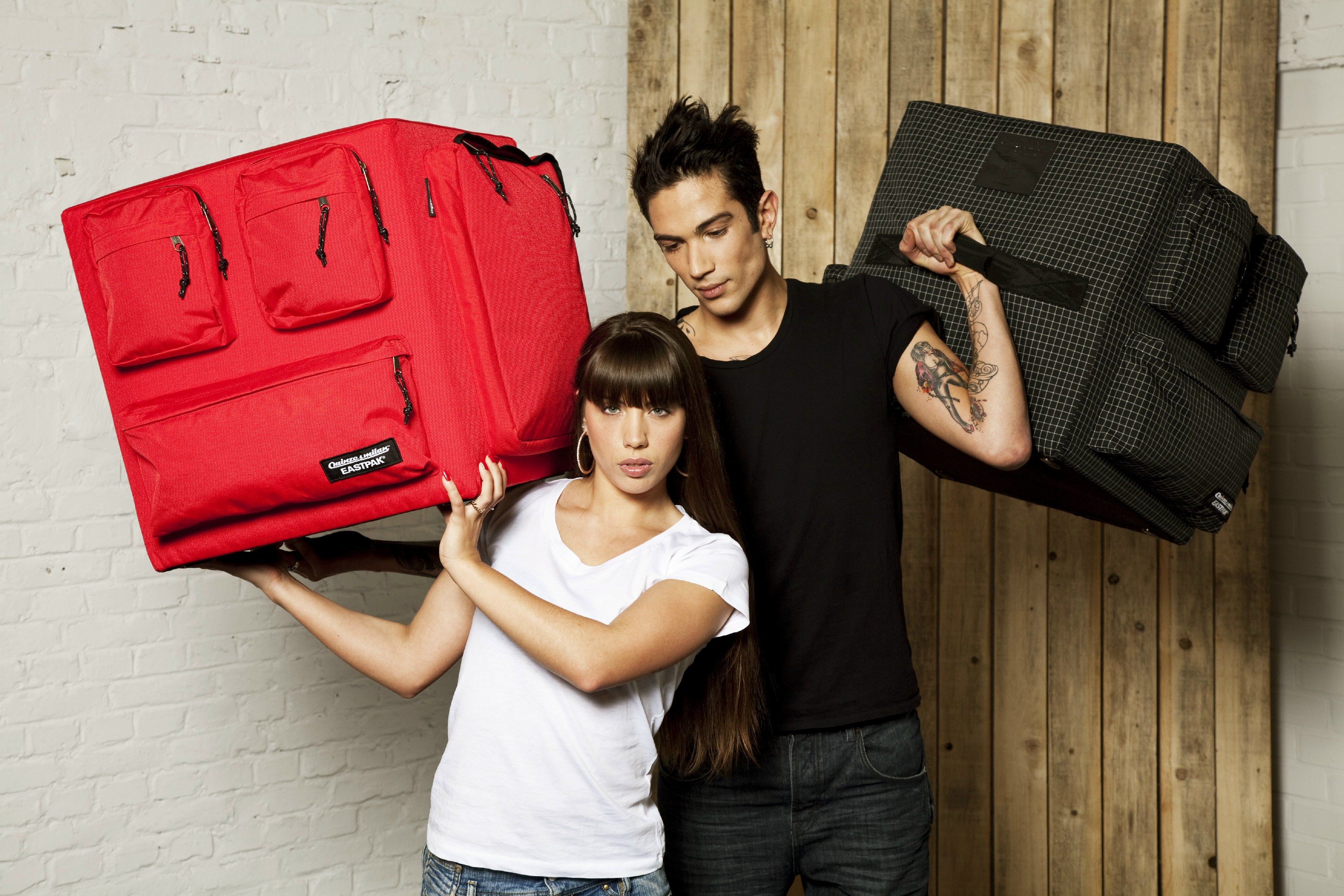 Квадратный пуф из пены QM Quinze & Milan Primary ARCH-00040097 - Вид №6