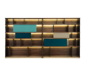 Книжный магазин в день