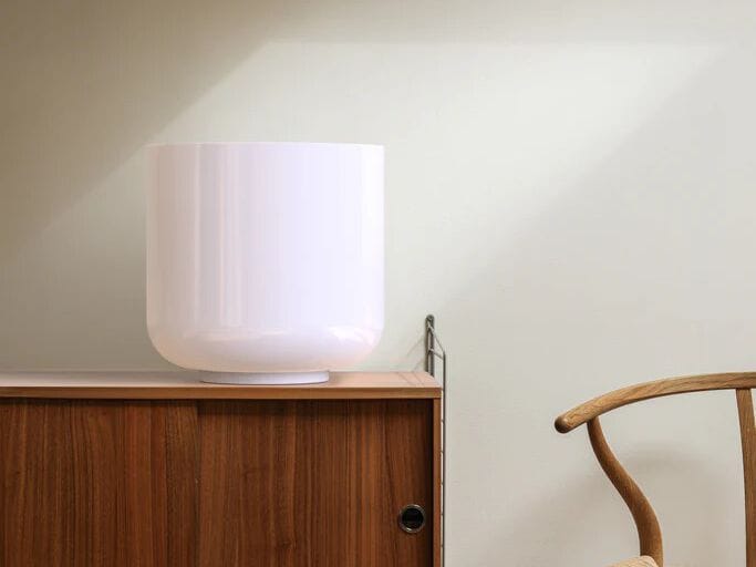 Светодиодная настольная лампа из опалового стекла Pablo Designs Тотем ARCH-00123889