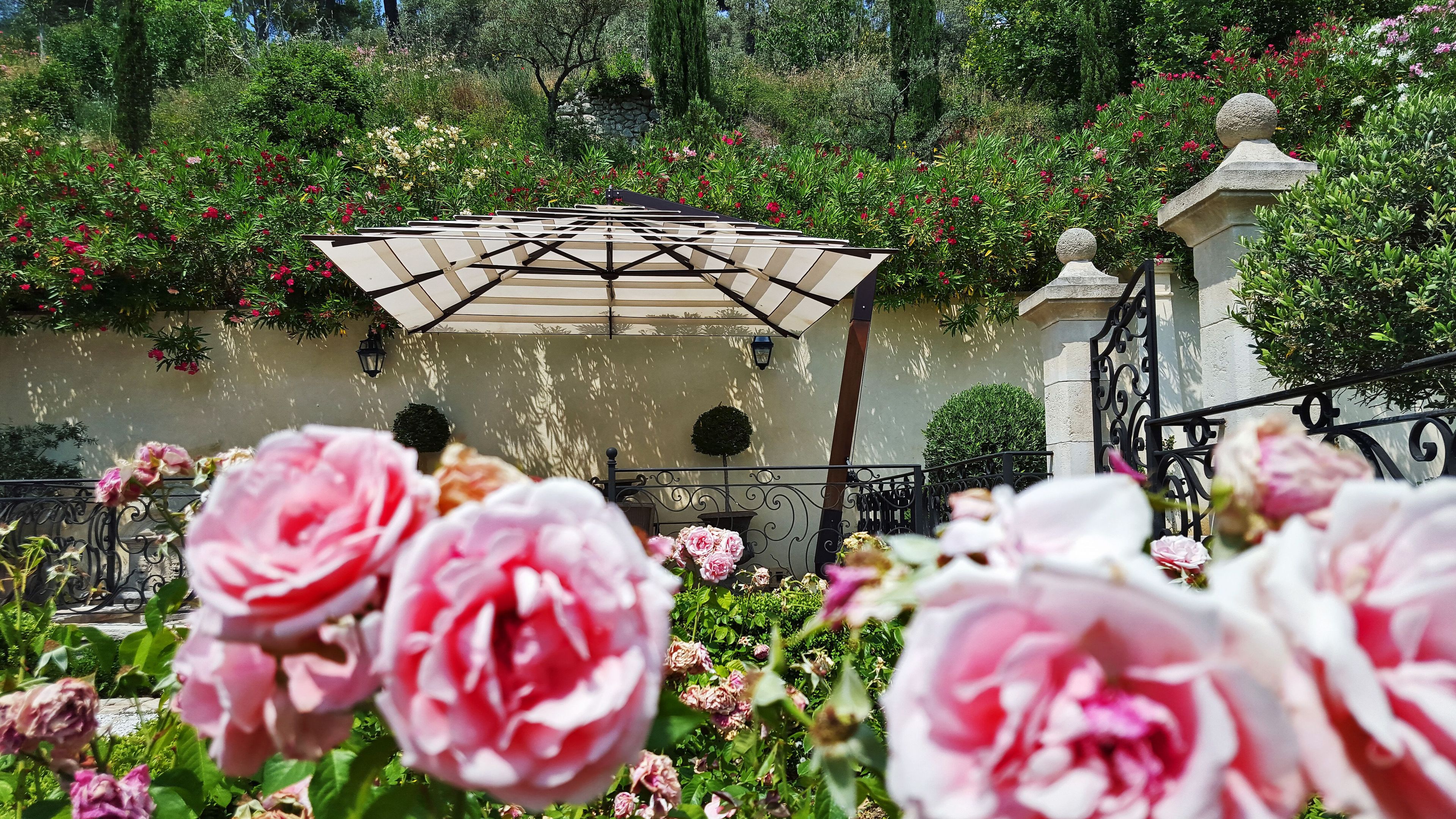 Многовальвольный зонтик ® System с боковым полюсом Gardenart SIRIO ARCH-00035047 - Вид №3