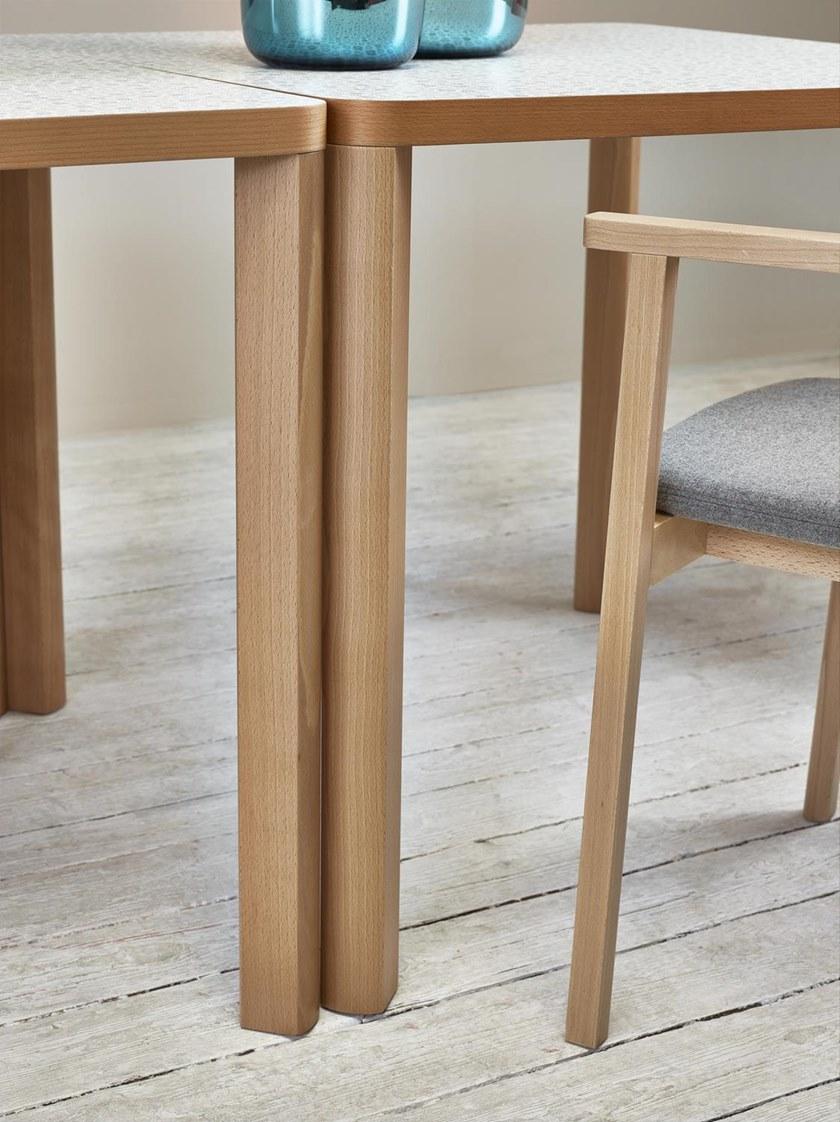 TON Стул из мягкой ткани штабелируемый с подлокотниками Santiago 02 sun-id-1425759 - Вид №11