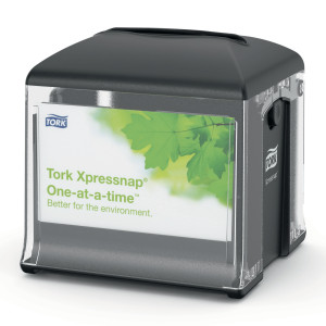 27280838 Небольшой диспенсер для салфеток Xpressnap Snack™ в сложенном виде. Tork