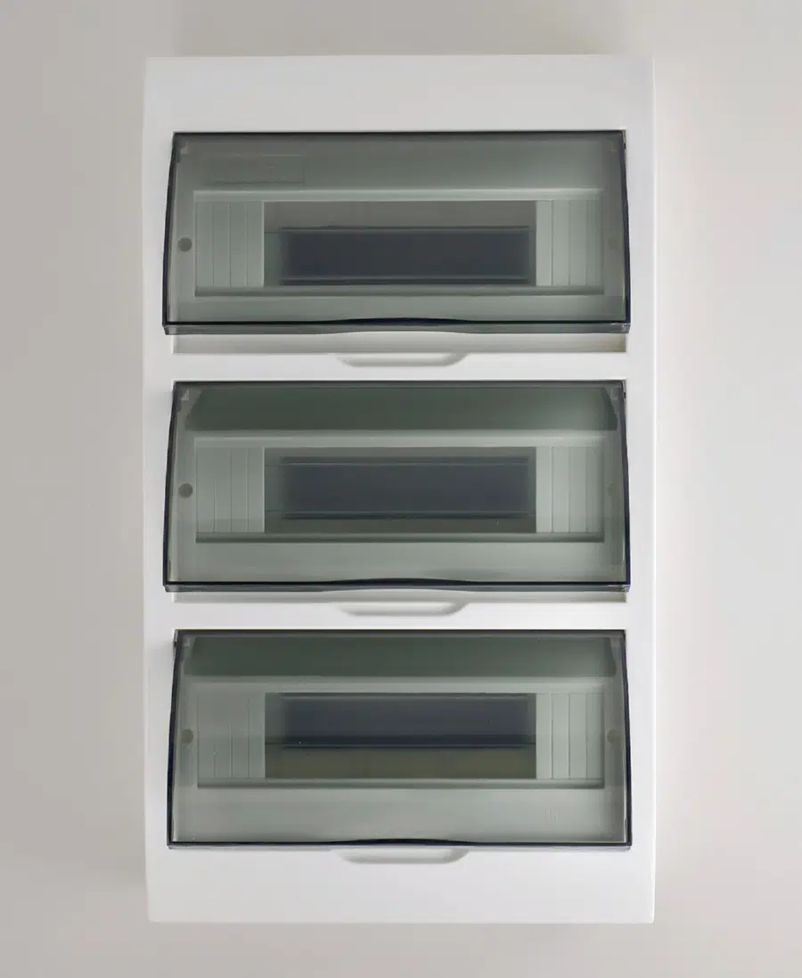 LUXRAY Бокс для наружной установки, ЩРН-П-36, с прозрачной крышкой, 36-и модульных устройств LEZARD 731-2000-036