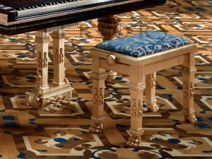 Тканевый стул со встроенной подушкой