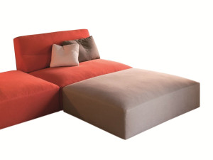 Съемный пуф из ткани