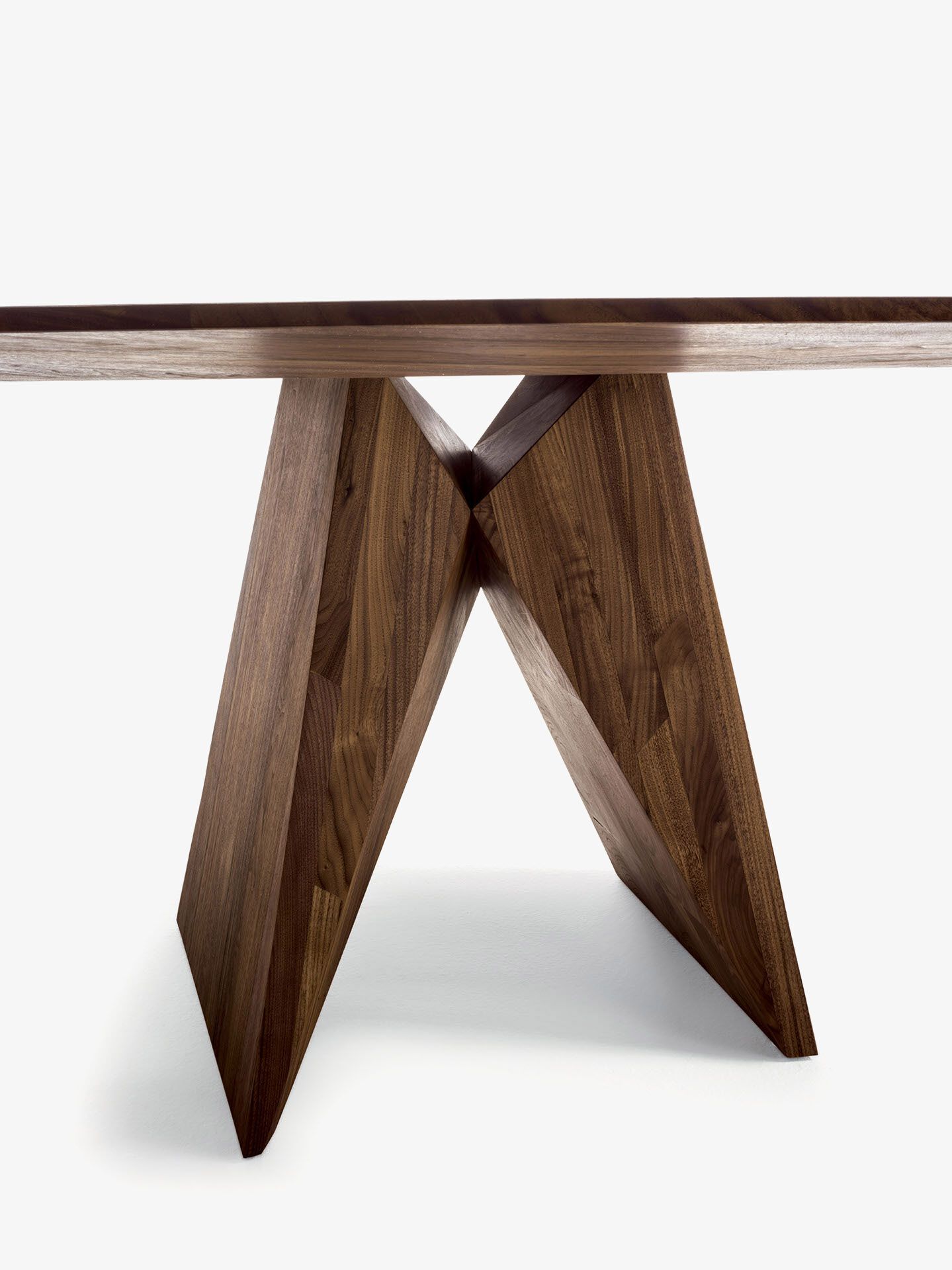 Круглый стол из массива дерева Riva 1920 MIYA ARCH-00085161 - Вид №3