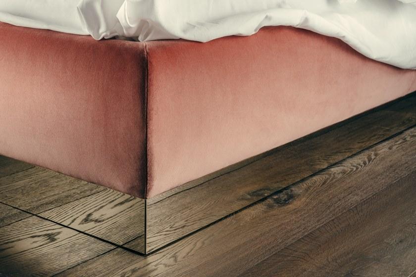 GIOPAGANI Кровать с обивкой из ткани Senza fine sun-id-1350094 - Вид №2