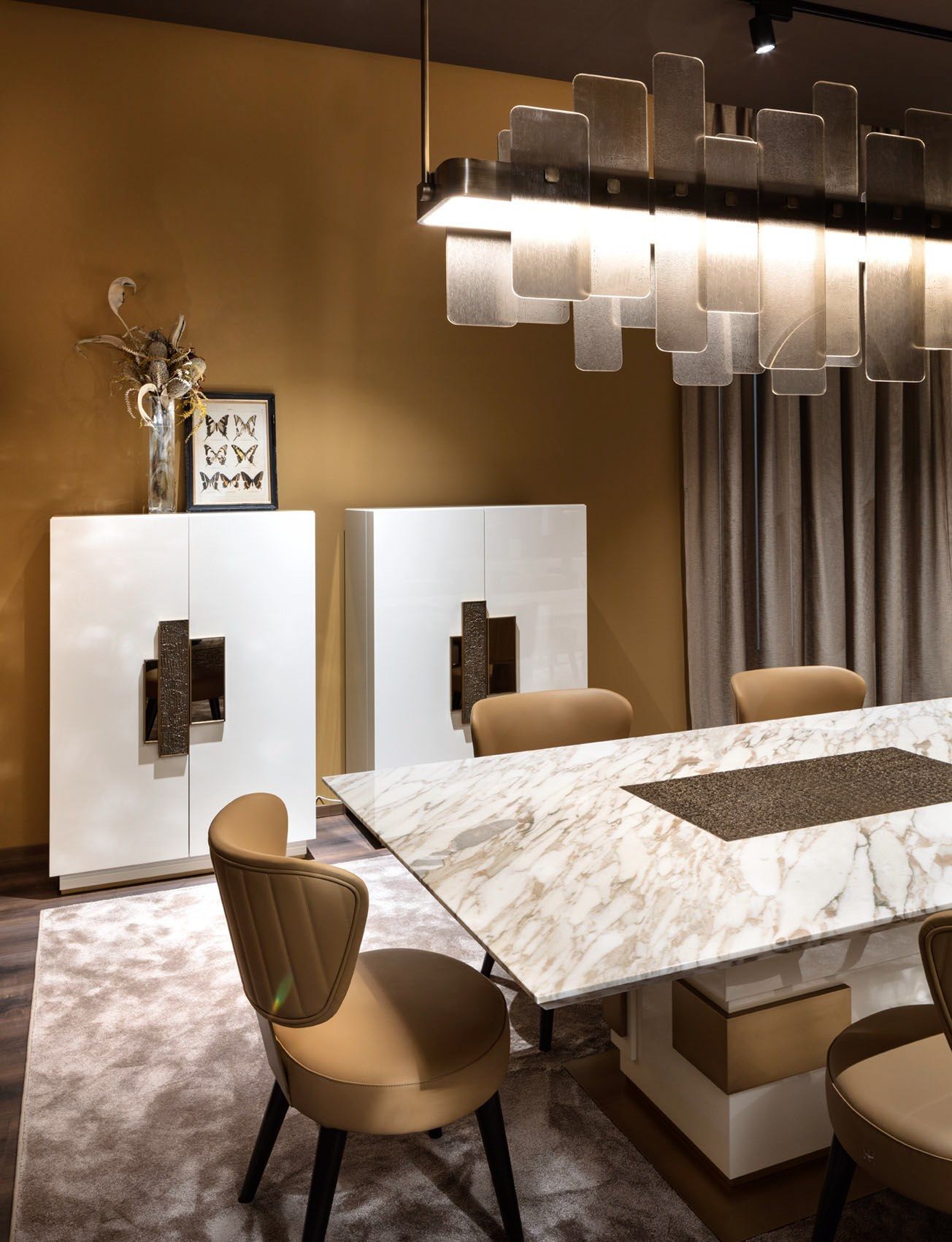 Шкаф с распашными дверцами со встроенным освещением Sicis Dalton ARCH-00049737 - Вид №1