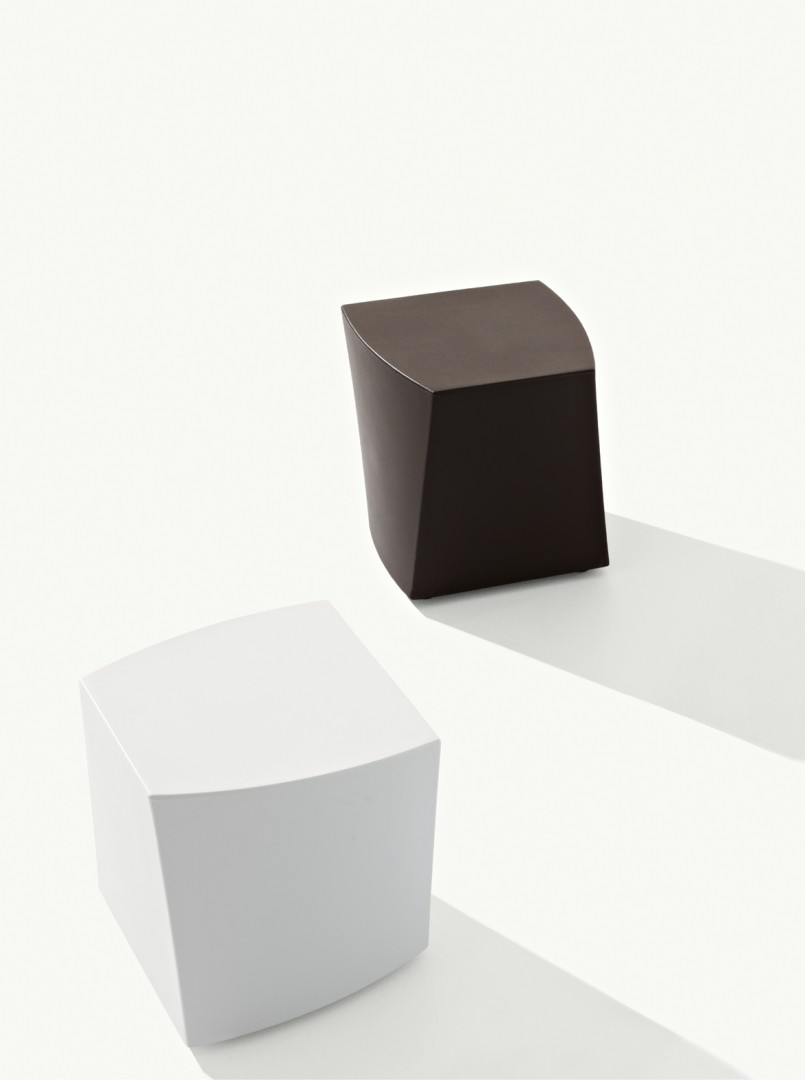 Boom P0008 Пуф из полиэтилена, ротационная формовка. Et al. Boom - Вид №1