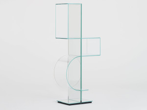 Книжный шкаф из хрусталя