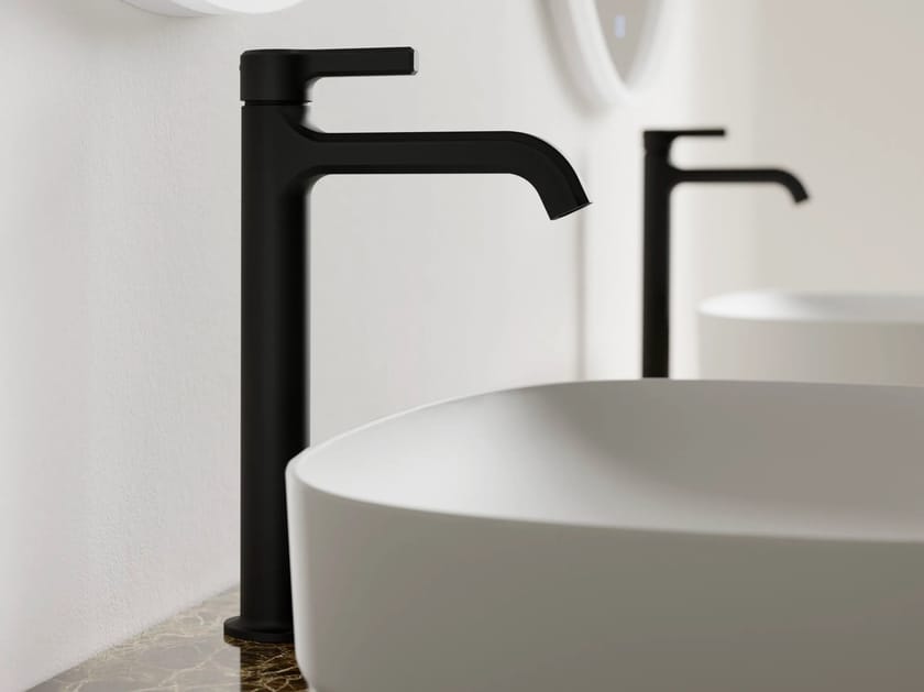 Однорычажный смеситель для раковины из латуни Rubinetterie Treemme Aurelia ARCH-00097129