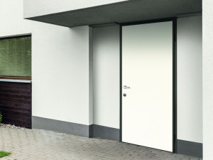 Бронированная входная дверь