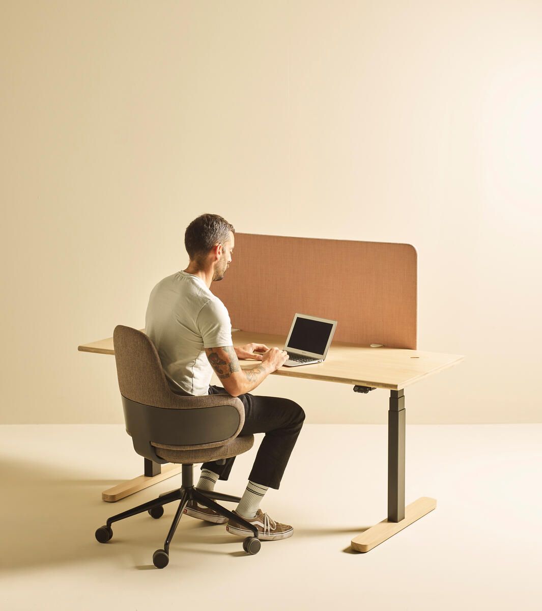 Прямоугольный стол с регулируемой высотой из дуба ALKI IGAN ARCH-00071235 - Вид №7