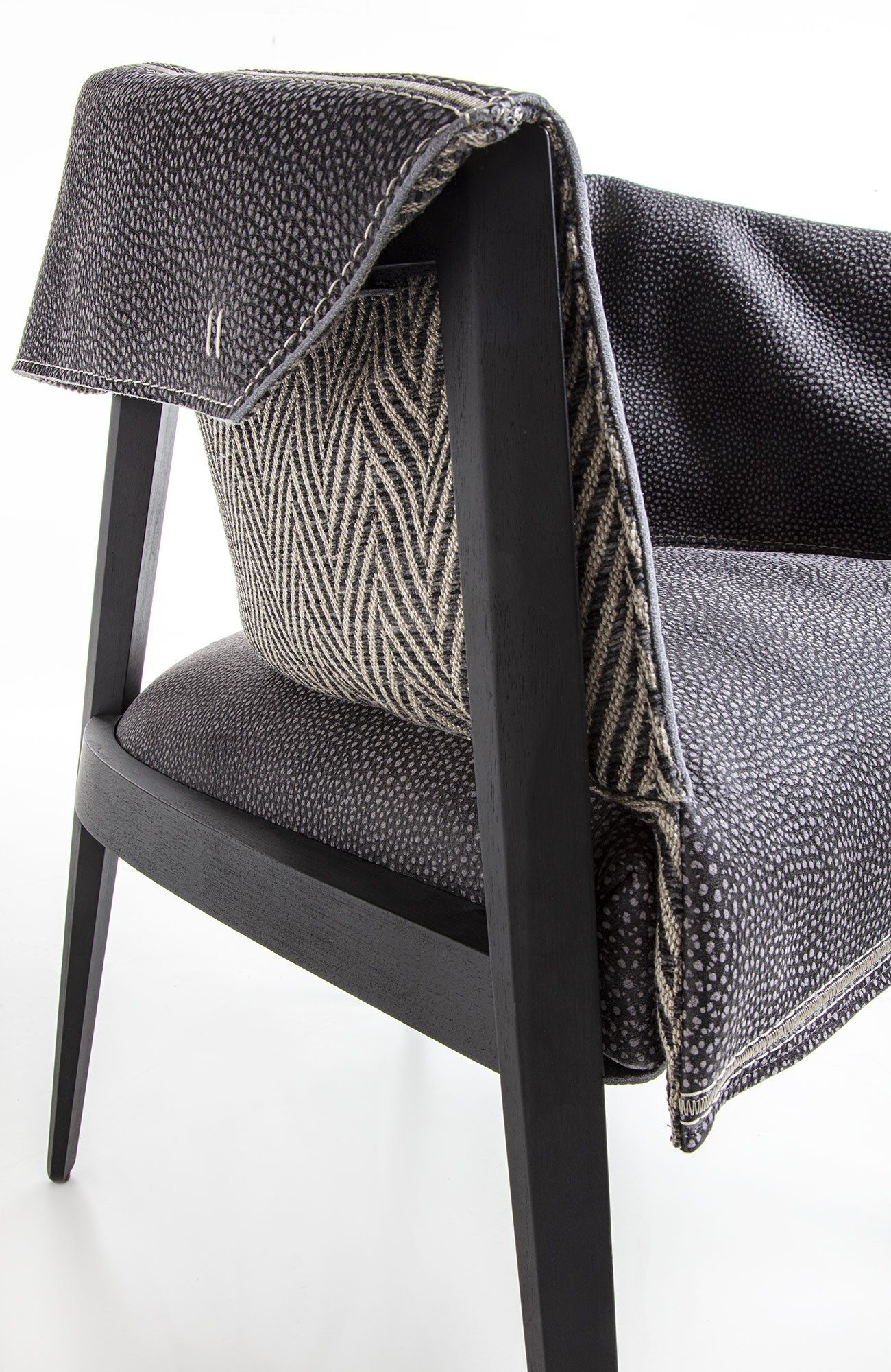 Кожаное кресло с подлокотниками Frigerio Лиза ARCH-00078957 - Вид №1