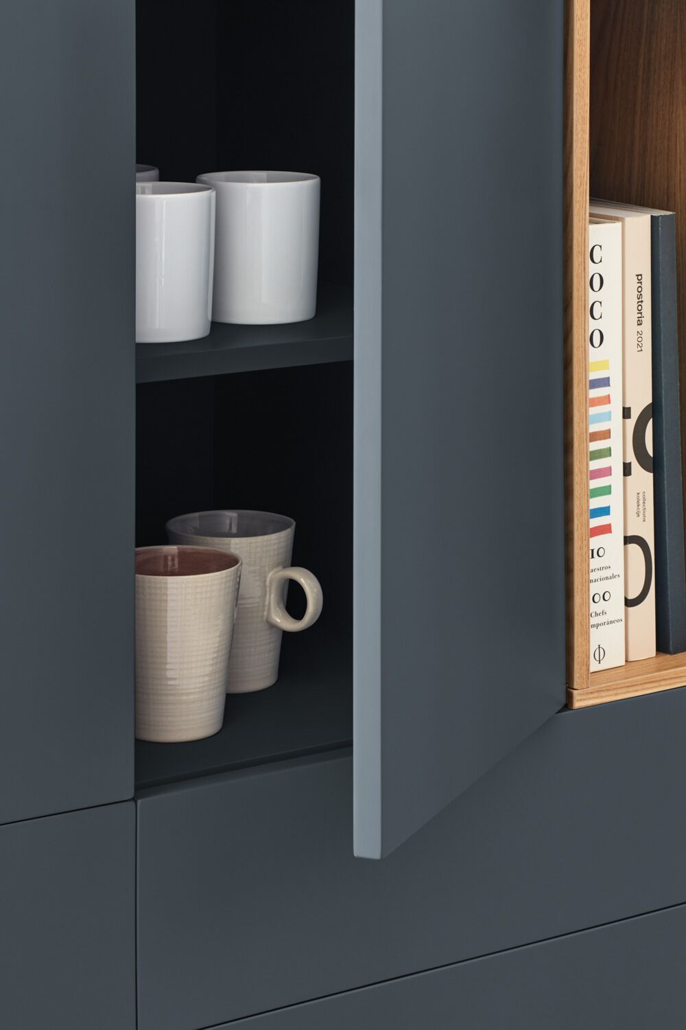 Шкаф из МДФ с распашными дверцами и ящиками TEULAT Corvo ARCH-00150024 - Вид №12