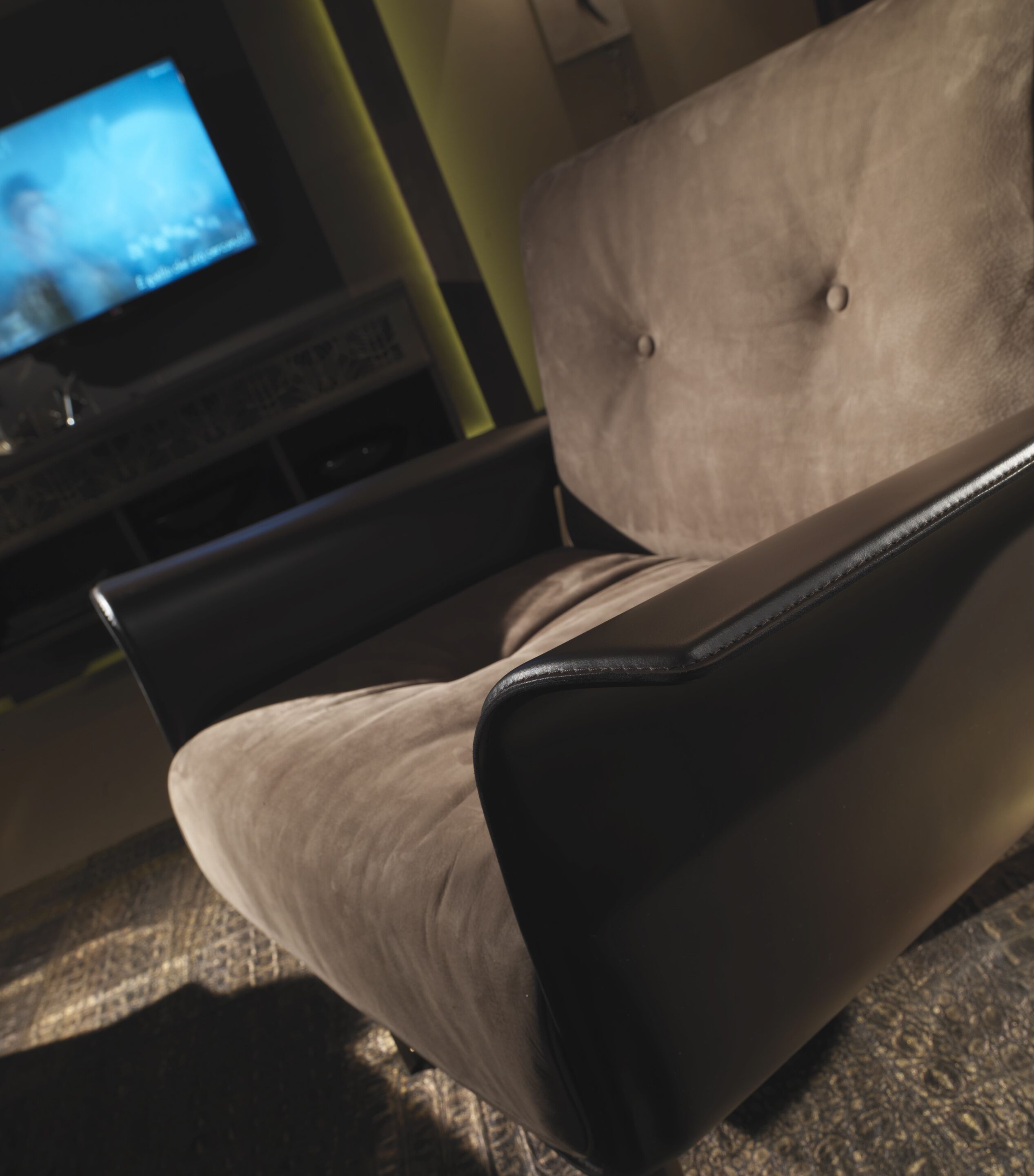 Кожаное кресло с подлокотниками Casa Covre Vinci ARCH-00048831 - Вид №3