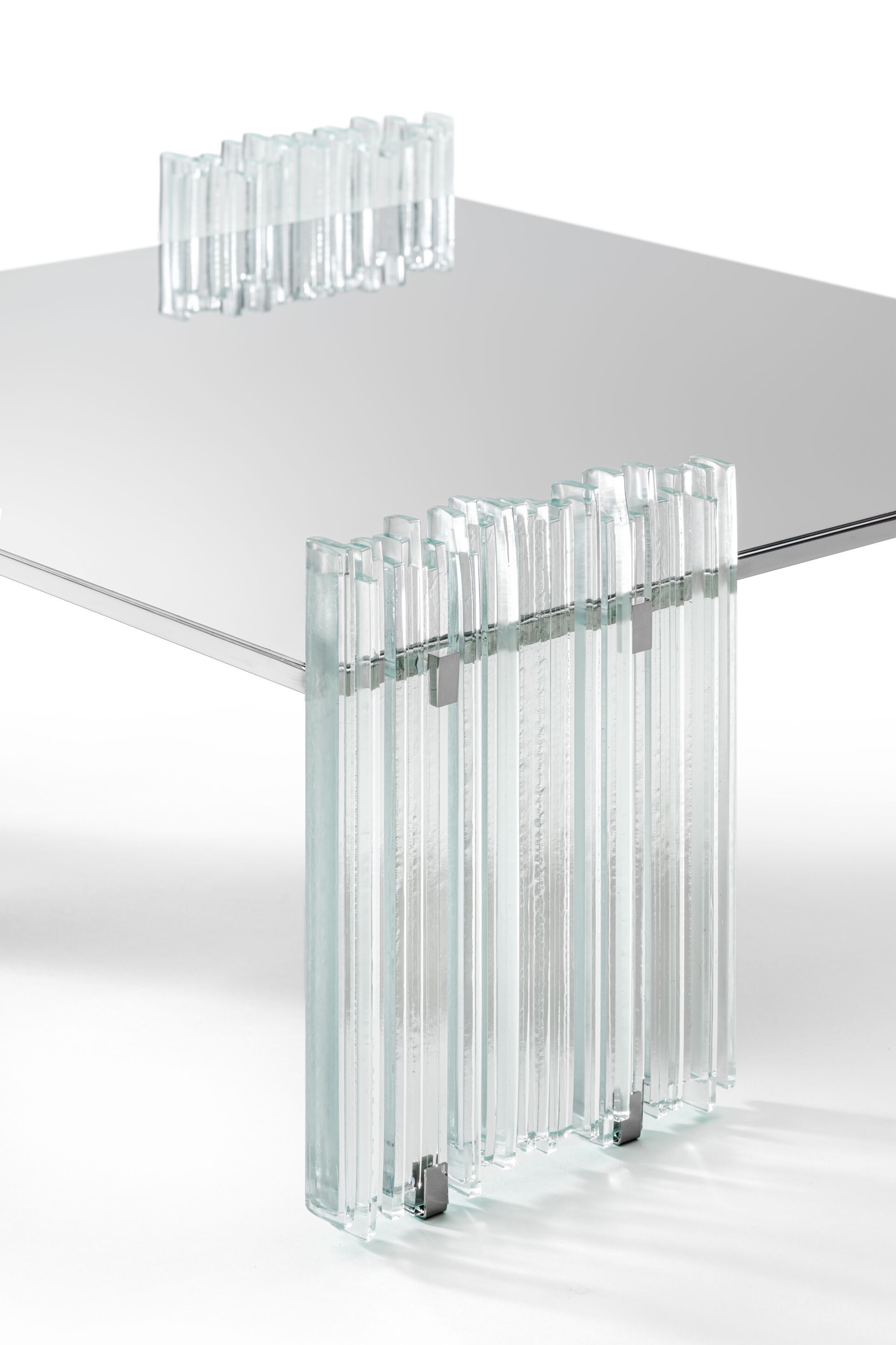Квадратный журнальный столик из нержавеющей стали и хрусталя Gallotti&Radice MIRAGE ARCH-00013711