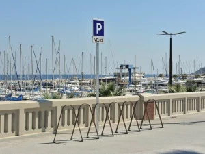 CYRIA Стальная стойка для велосипедов