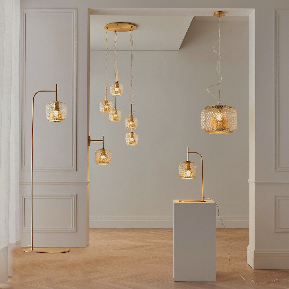 Стеклянная настольная лампа с фиксированной рукояткой AMPM Mistinguett ARCH-00153333 - Вид №6