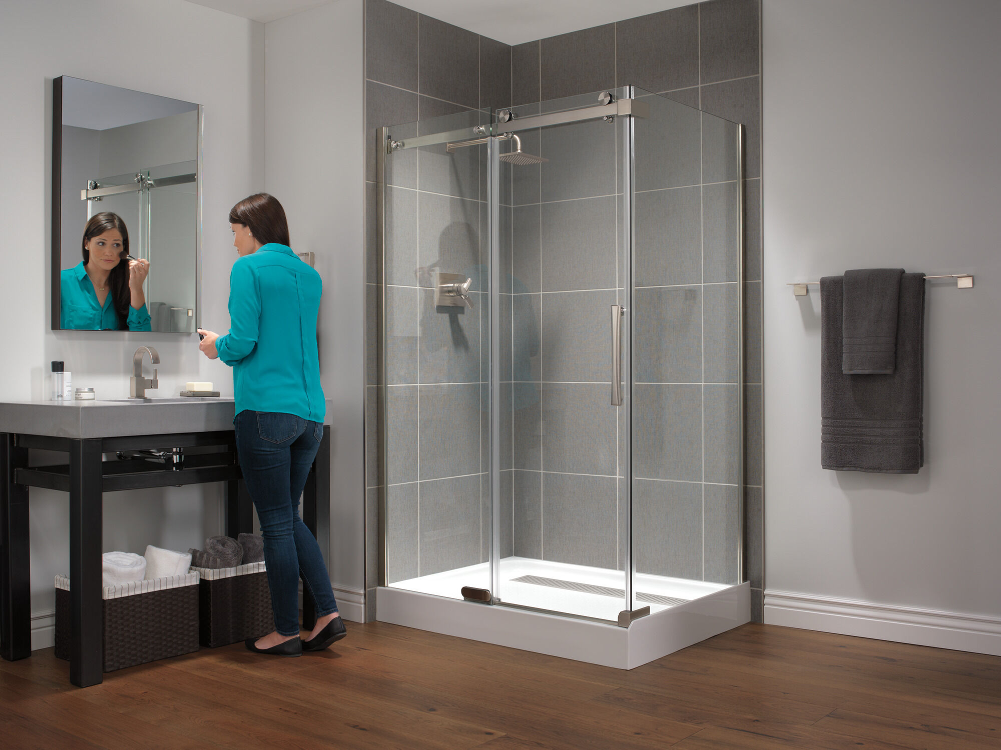 Угловая душевая стеклянная панель Delta Faucet B1112912-4836-SS - Вид №15