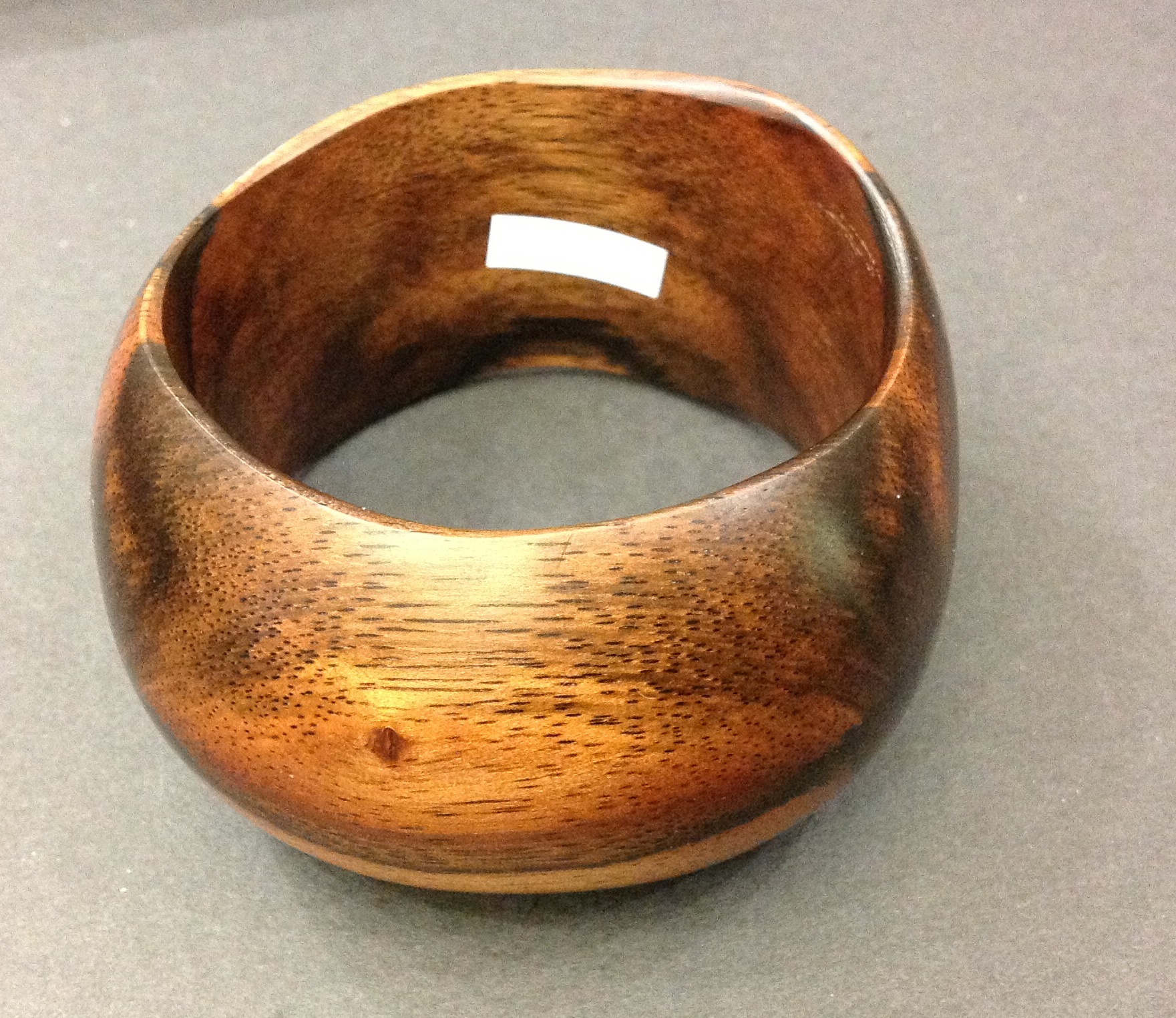 LR11 Браслет, дерево палисандр Larondelle Santreyd 