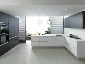 GAMADECOR Кухня со встроенными ручками с полуостровом Projets