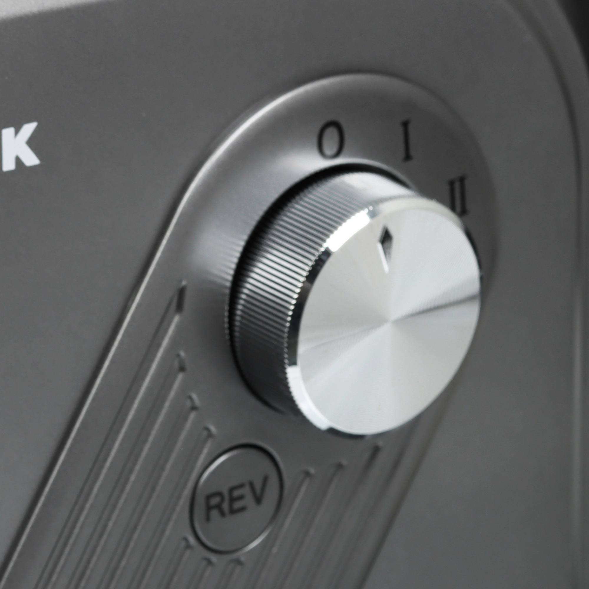 9193717 Мясорубка электрическая Eurostek EMG-0904 серый STDN-0126300 - Вид №3