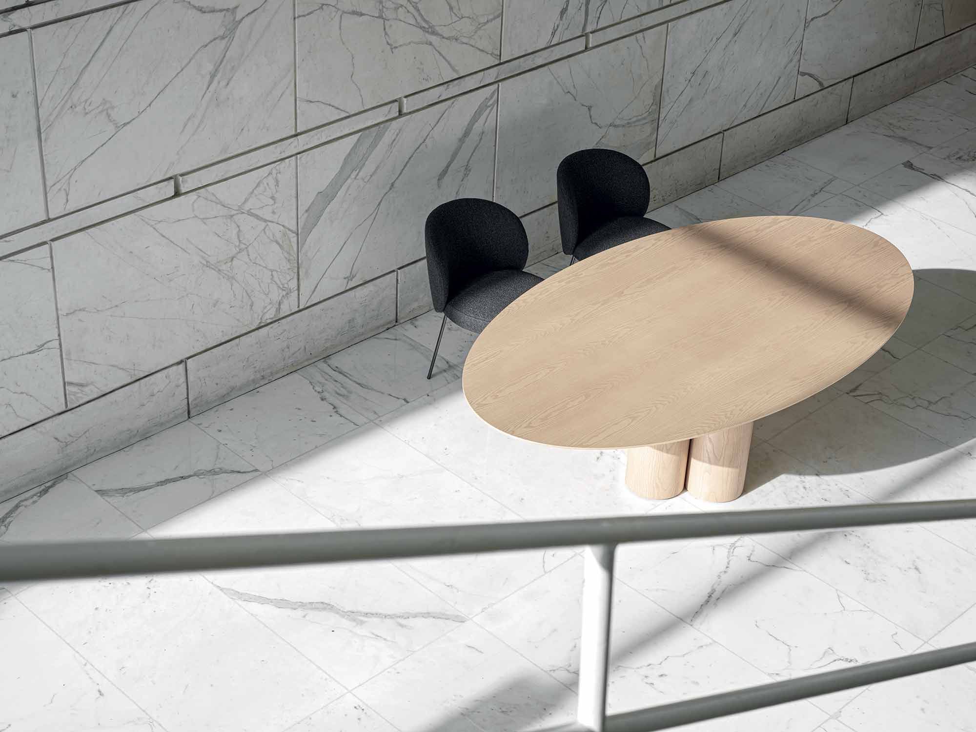 Овальный стол из лакированного дерева Frigerio Elly ARCH-00033125 - Вид №5