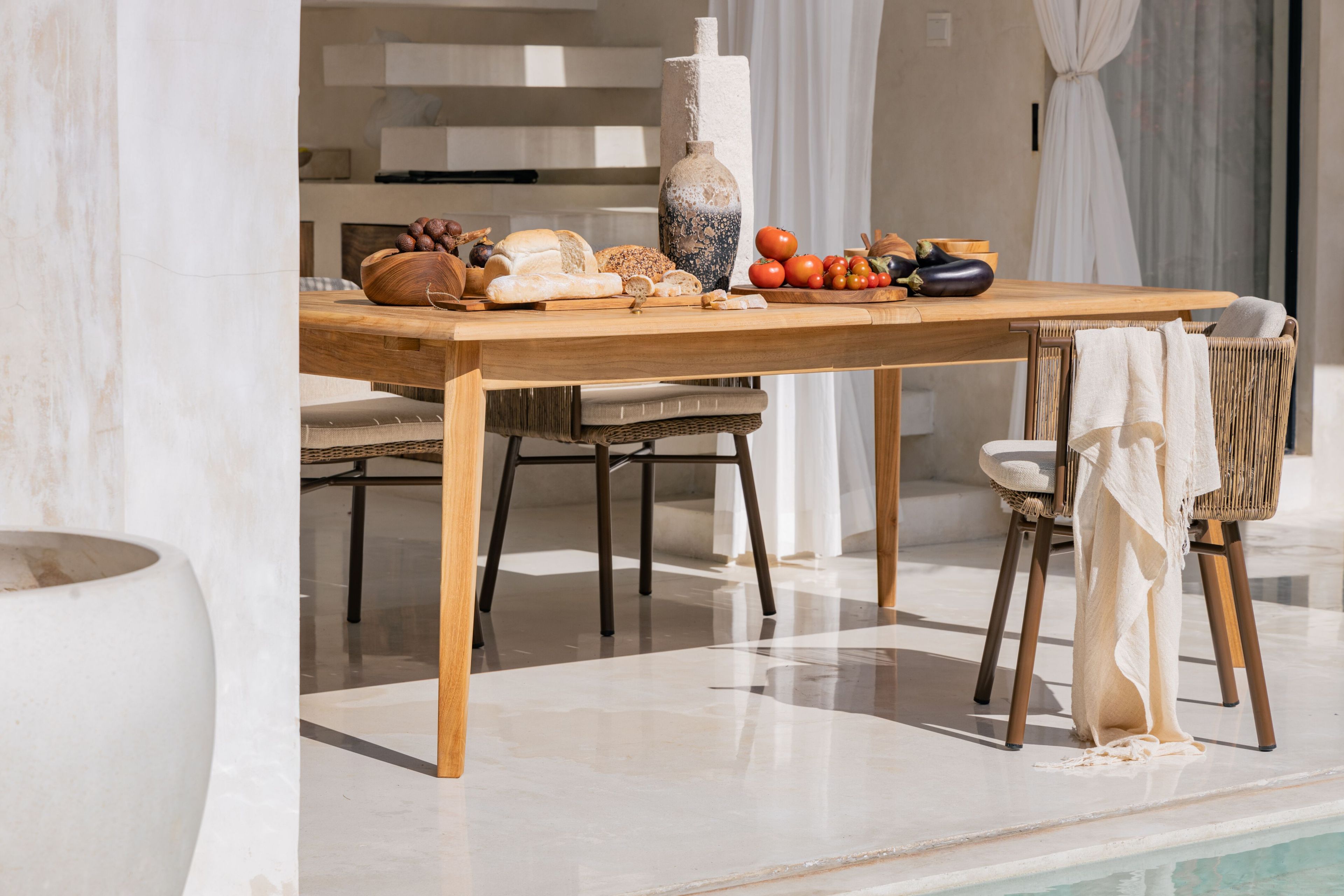 Прямоугольный садовый стол из тикового дерева cbdesign Continuum ARCH-00146578 - Вид №4