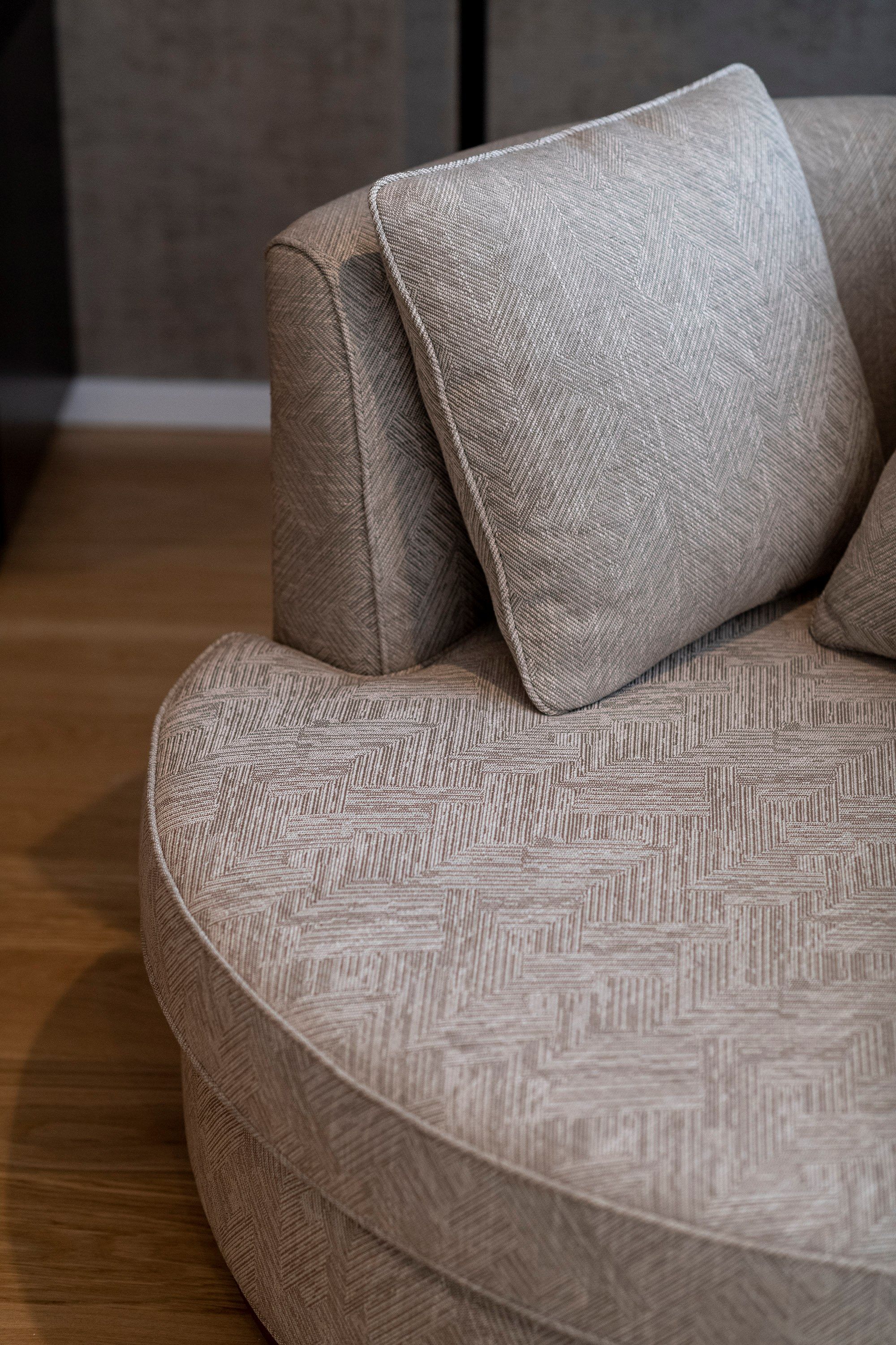 Бархатное кресло с подлокотниками Stylish Club ARCH-00054062 - Вид №10