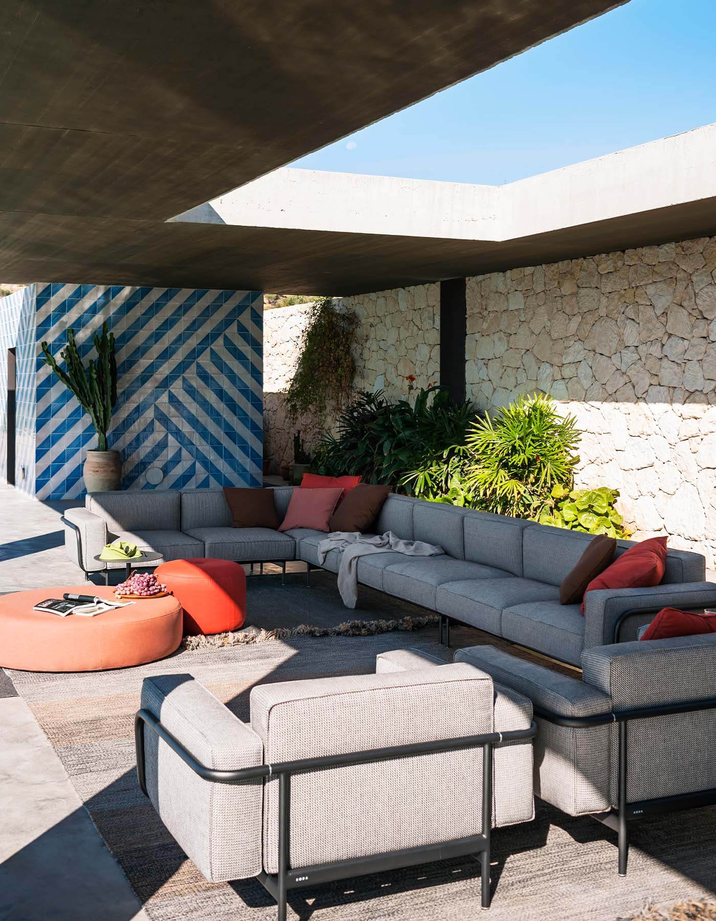 Круглый низкий садовый столик RODA Extendo ARCH-00065001 - Вид №1