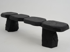 Дубовая скамья