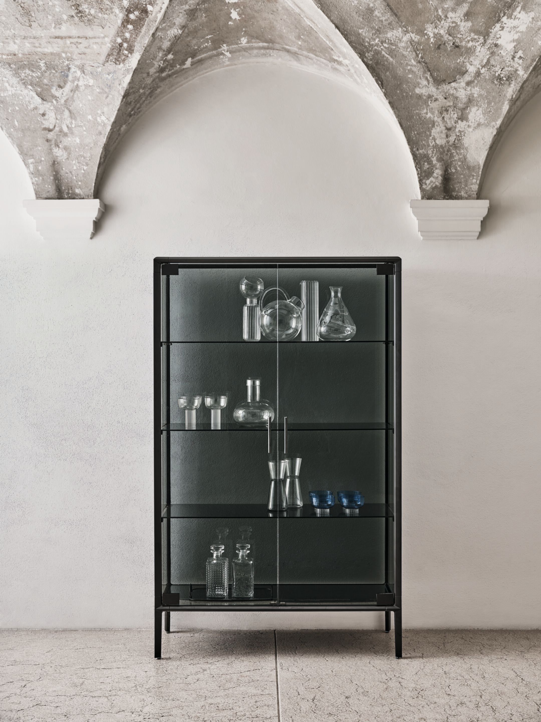 Витрина из алюминия и стекла со встроенным освещением Bontempi Casa AUDREY ARCH-00106780 - Вид №1