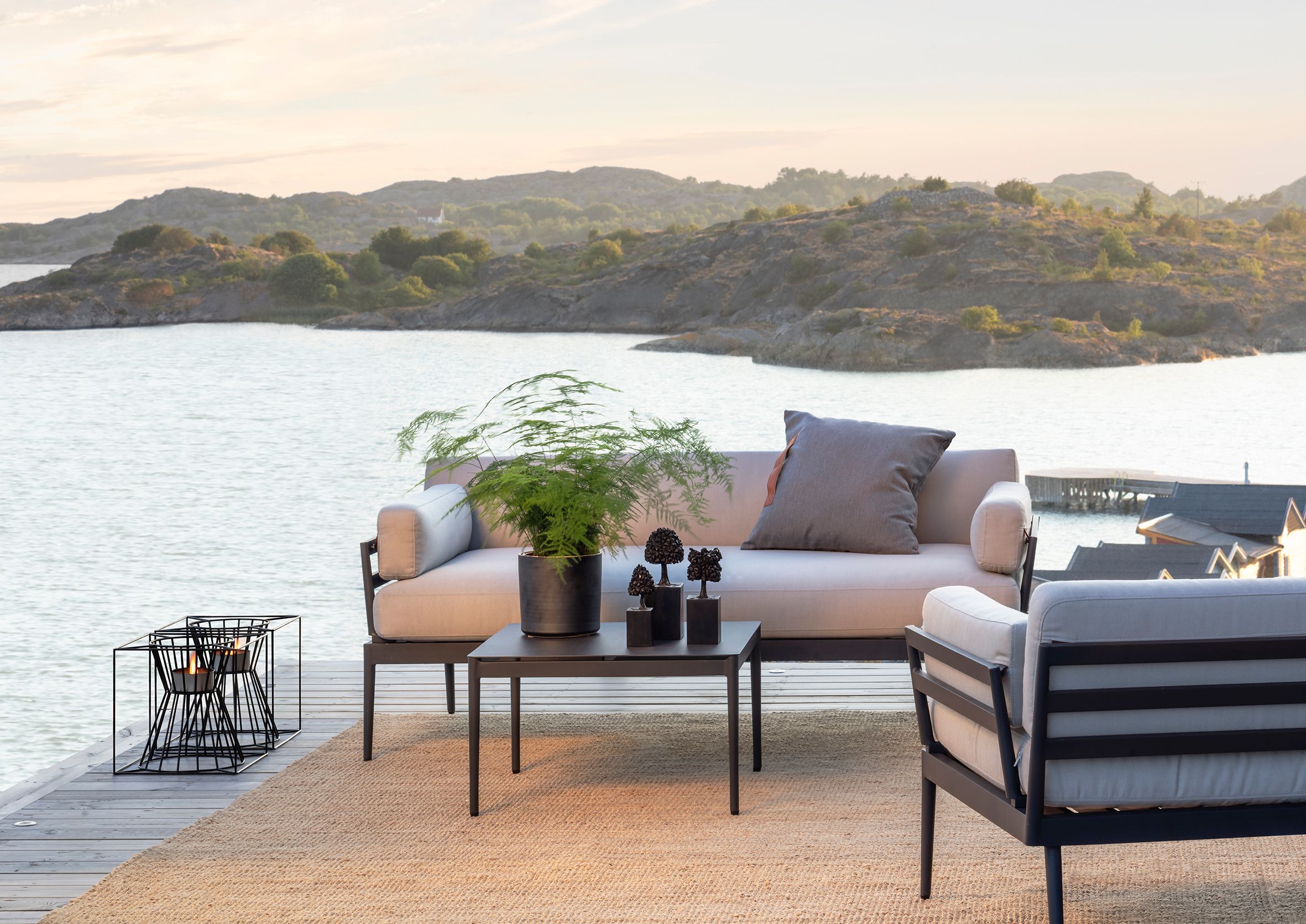 Квадратный садовый столик Skargaarden Anholt ARCH-00035596 - Вид №2