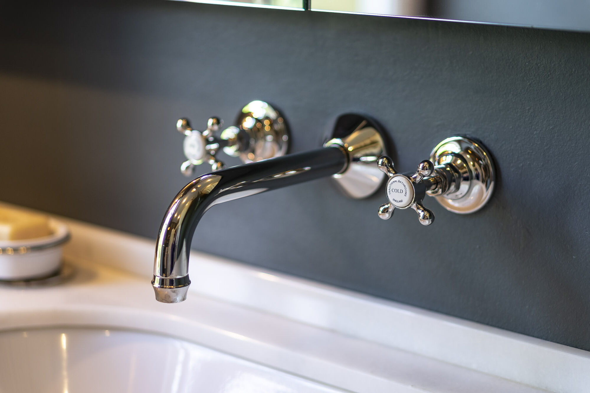 Traditional bathrooms Смеситель для умывальника ЛОНДОН на 3 отверстия Tb440.614.nk LONDON - Вид №3