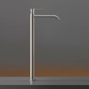 бортик смесителя для столешницы бассейн H. 515 мм с поворотным носиком для потока фонтанировать, отверстие в холодной воде  INV07 CEADESIGN