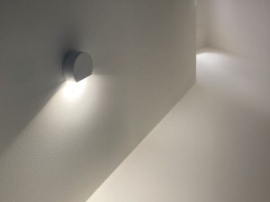 Алюминиевый настенный светодиодный маркер