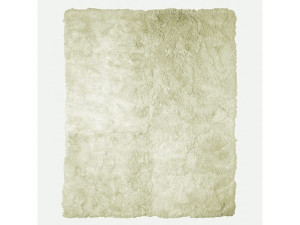 Меховой ковер