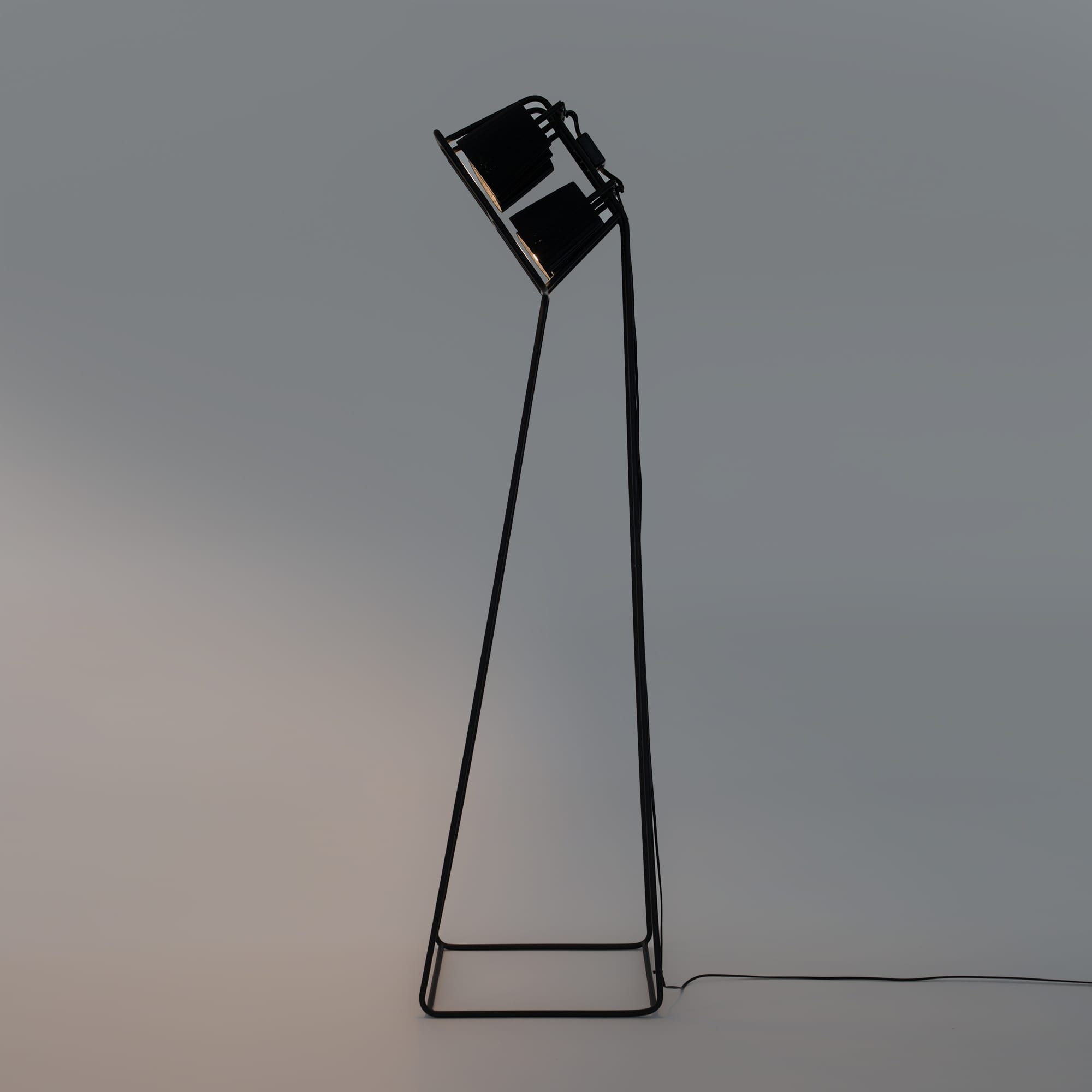 Металлический светодиодный торшер Seletti Multilamp ARCH-00139567 - Вид №3