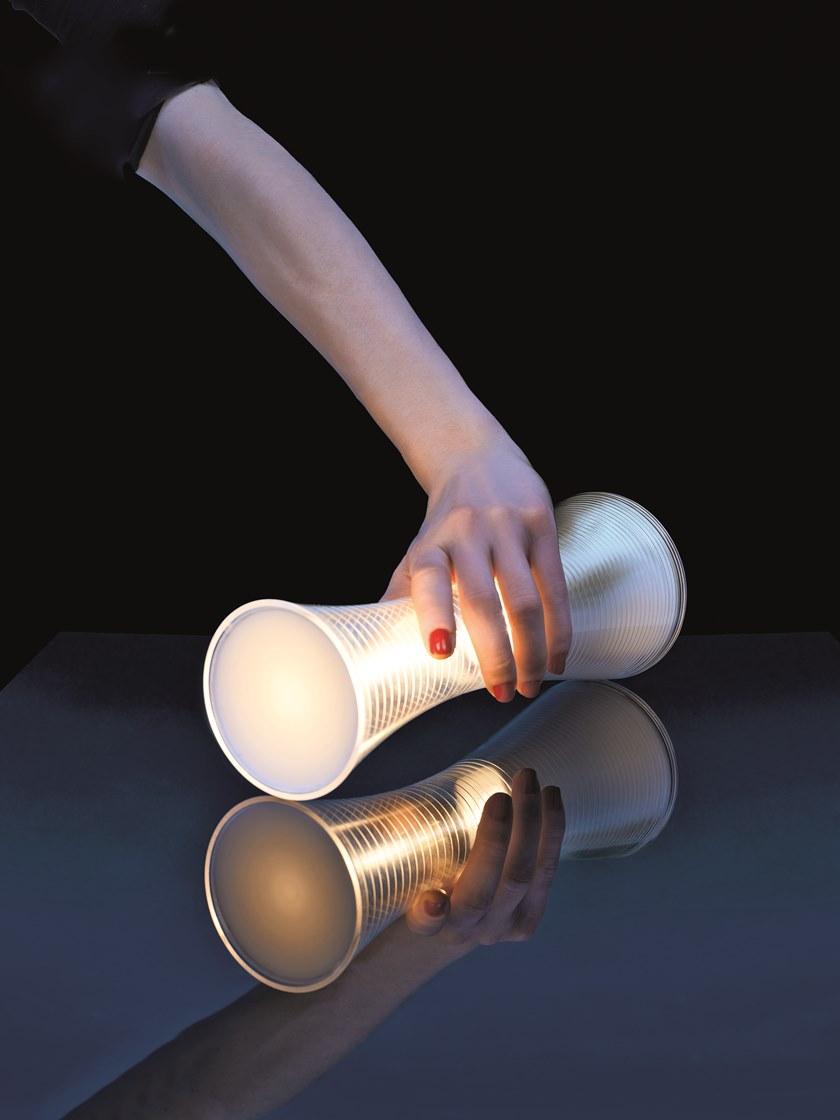 Artemide Настольная лампа из метакрилата с беспроводной связью Come together sun-id-1409917 - Вид №3