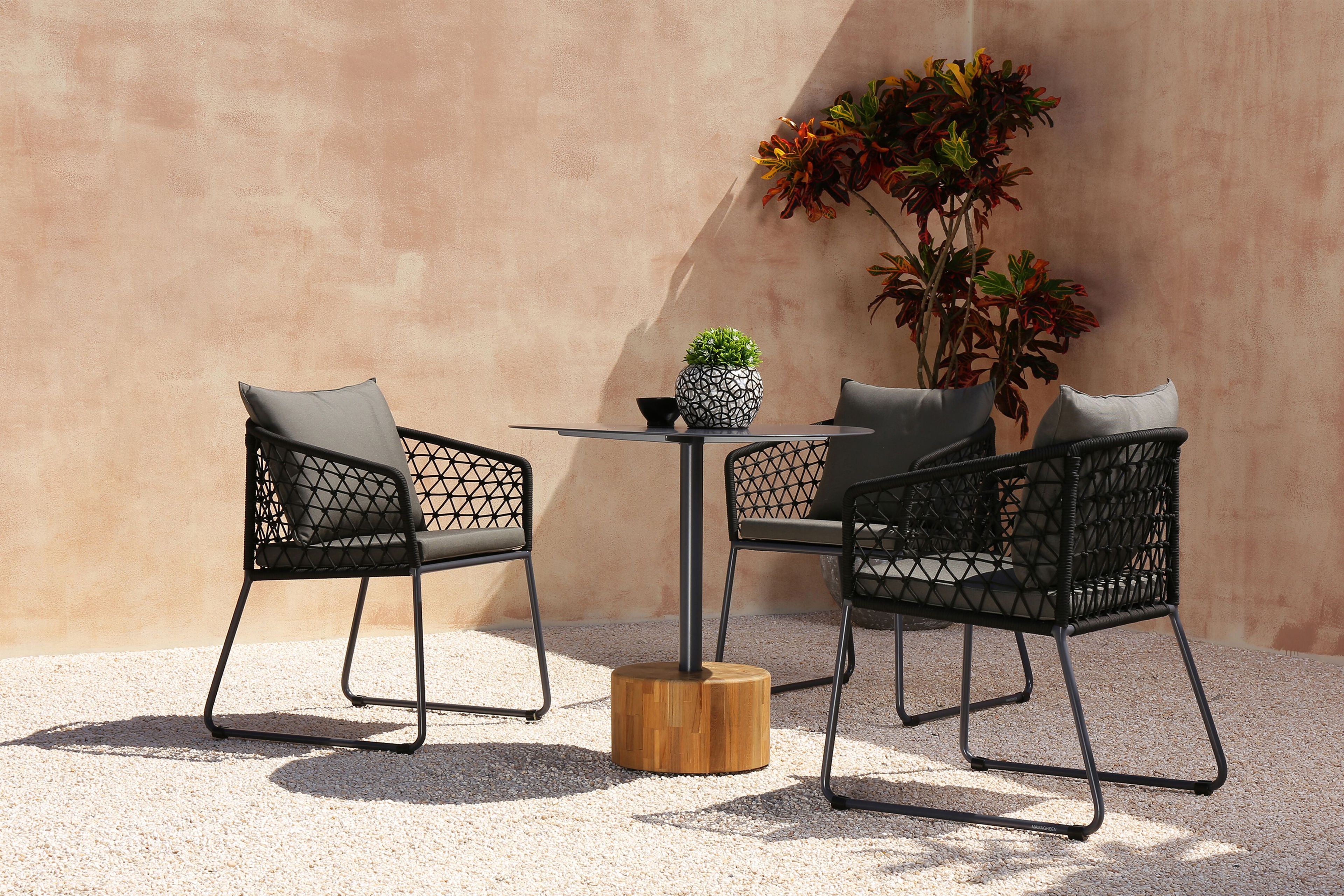 Круглый стол с верхней частью HPL и тиковым или каменным основанием MAMAGREEN Glyph ARCH-00149513 - Вид №9