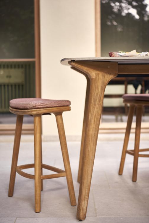 MNST962 Столы обеденные высокие teak nero ⌀80см Manutti Torsa - Вид №6