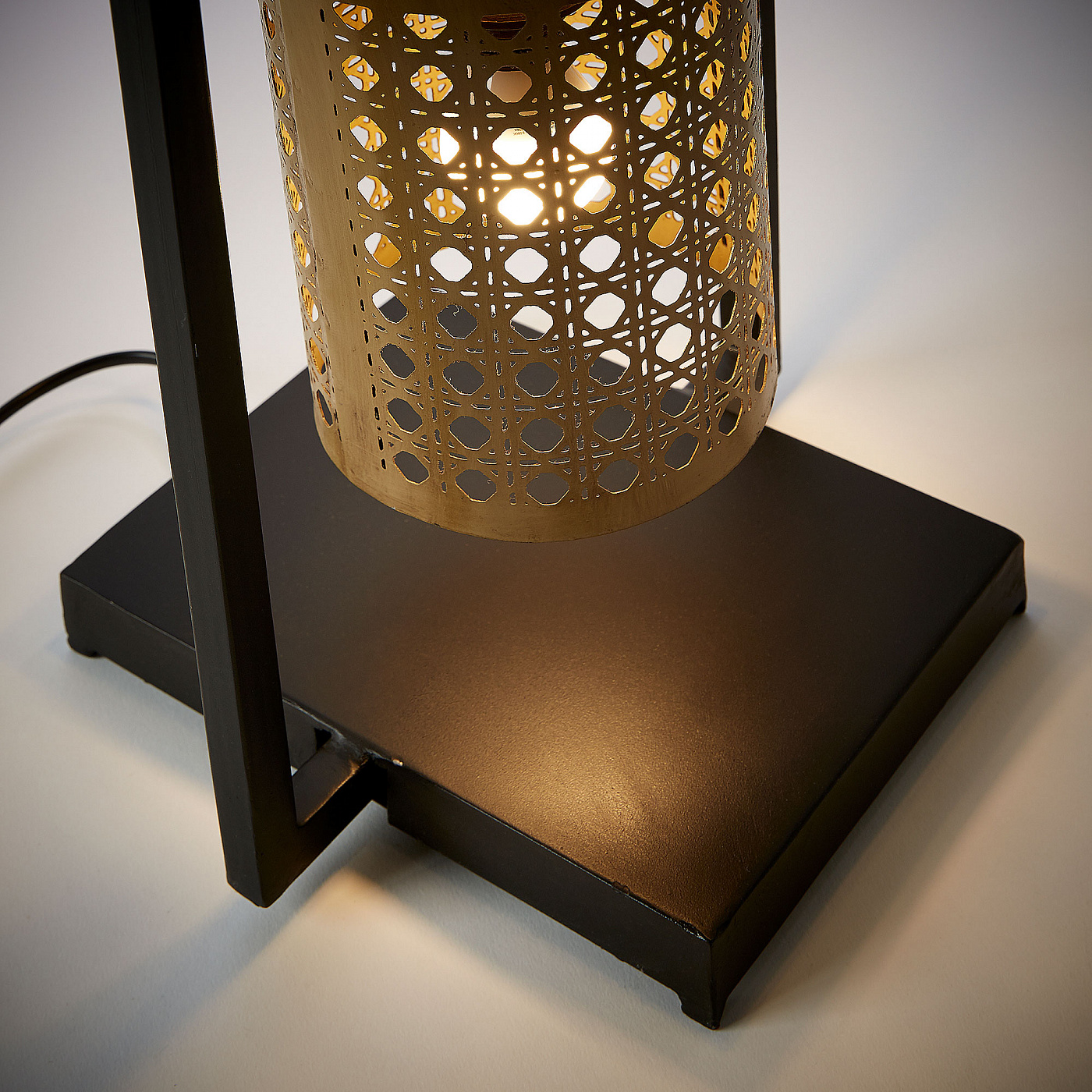 065221 Торшер Fairbank черный La Forma Margery  - Вид №1