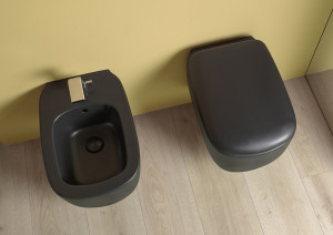 Керамический подвесной туалет