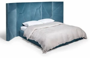 Munna Двуспальная кровать из бархата с высоким изголовьем