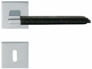 LINEA CALI' Ручка из хромированной латуни на розетке с замком Slim pelle