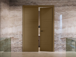 Деревянные двойные распашные двери