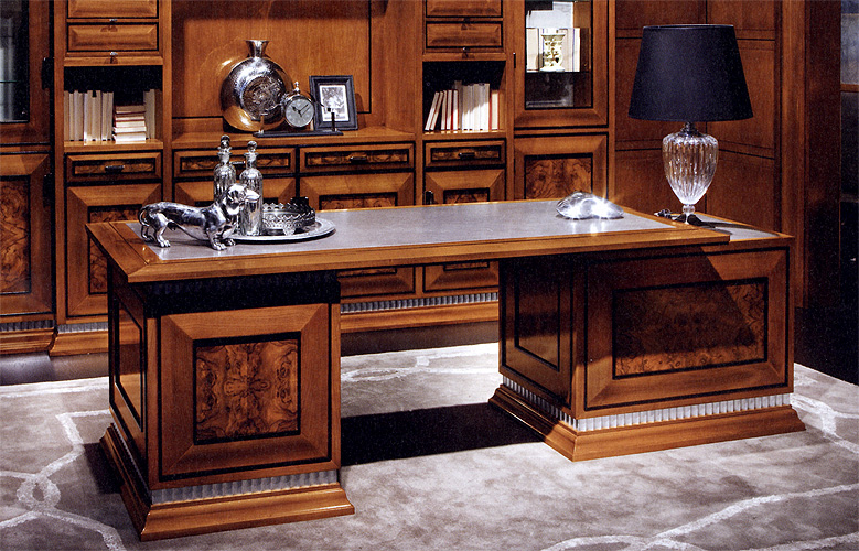 Письменный стол  BAMAX 13.802 CLASSICO